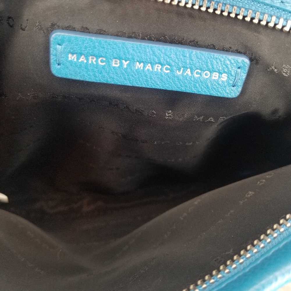Marc by Marc Jacobs Crossbody Purse - Picture 3 of 11